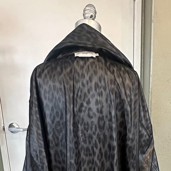 Ivan Grundahl Reversible Leopard & Black Raincoat – Oversized Avant‑Garde Coat - Picture 3 of 7